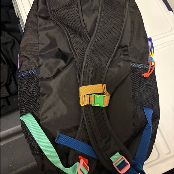 Cotopaxi Del Dia Dark Batac 16 Liter - Picture 6 of 6